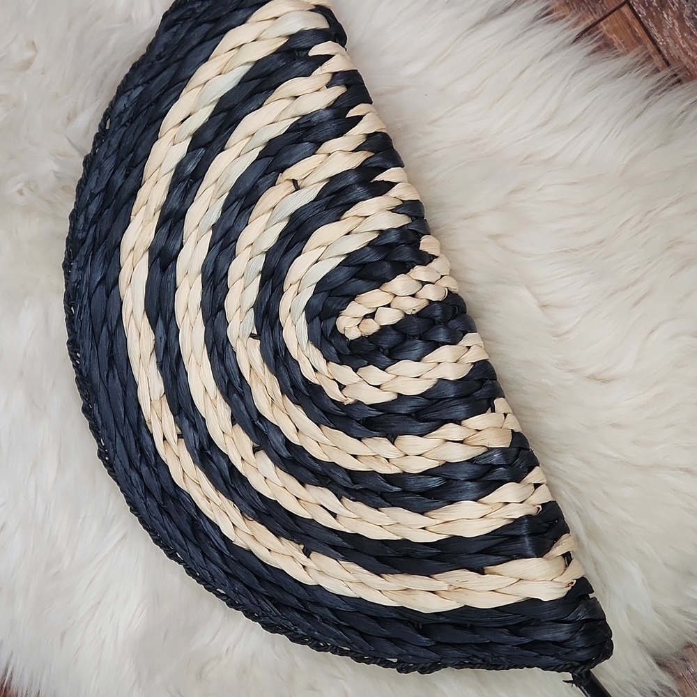 Black & White Charming Charlie half Moon Clutch - Picture 5 of 5